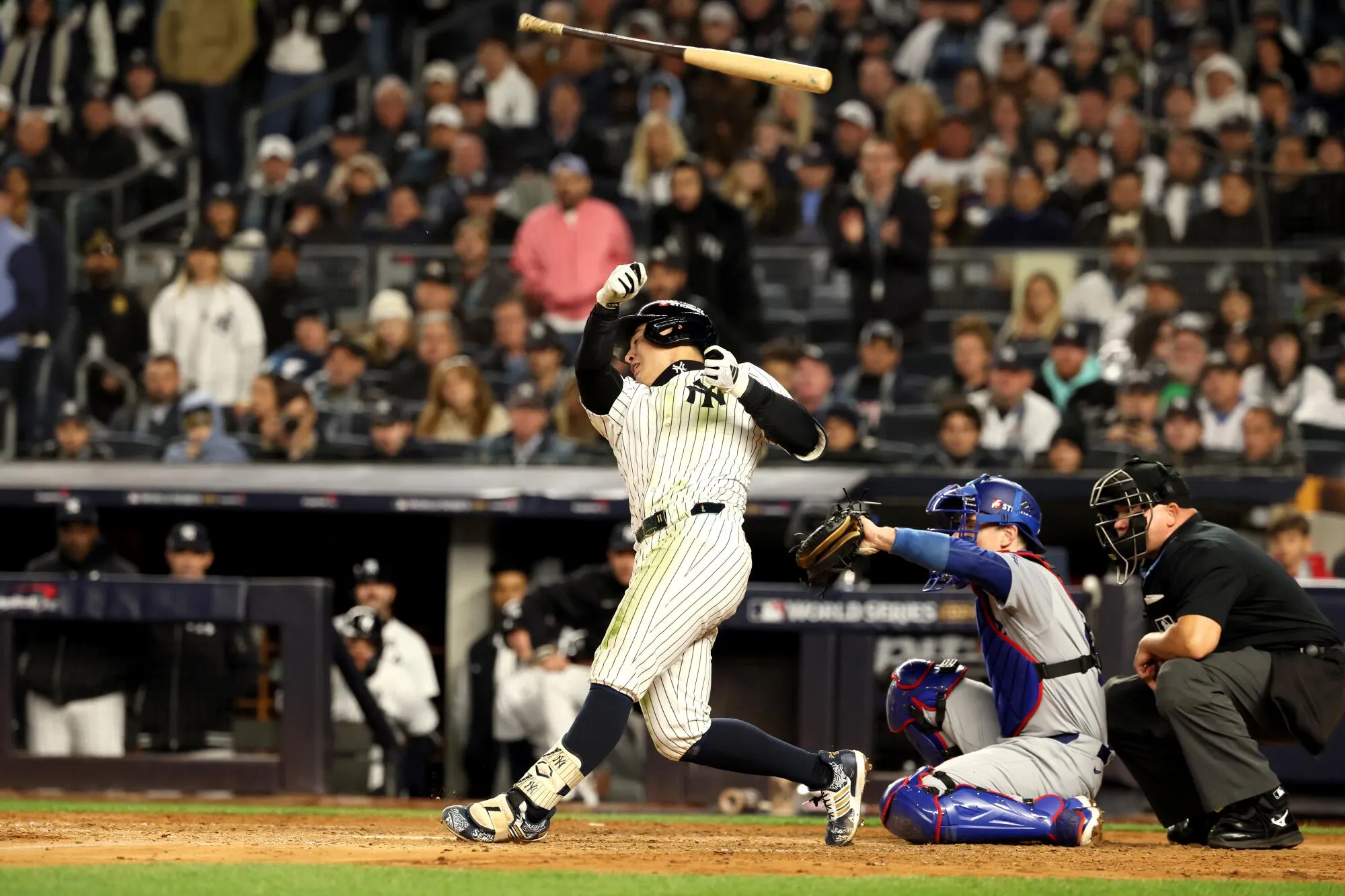 Dodgers Dominate Yankees in Game 3, Move One Win Away from World Series Glory