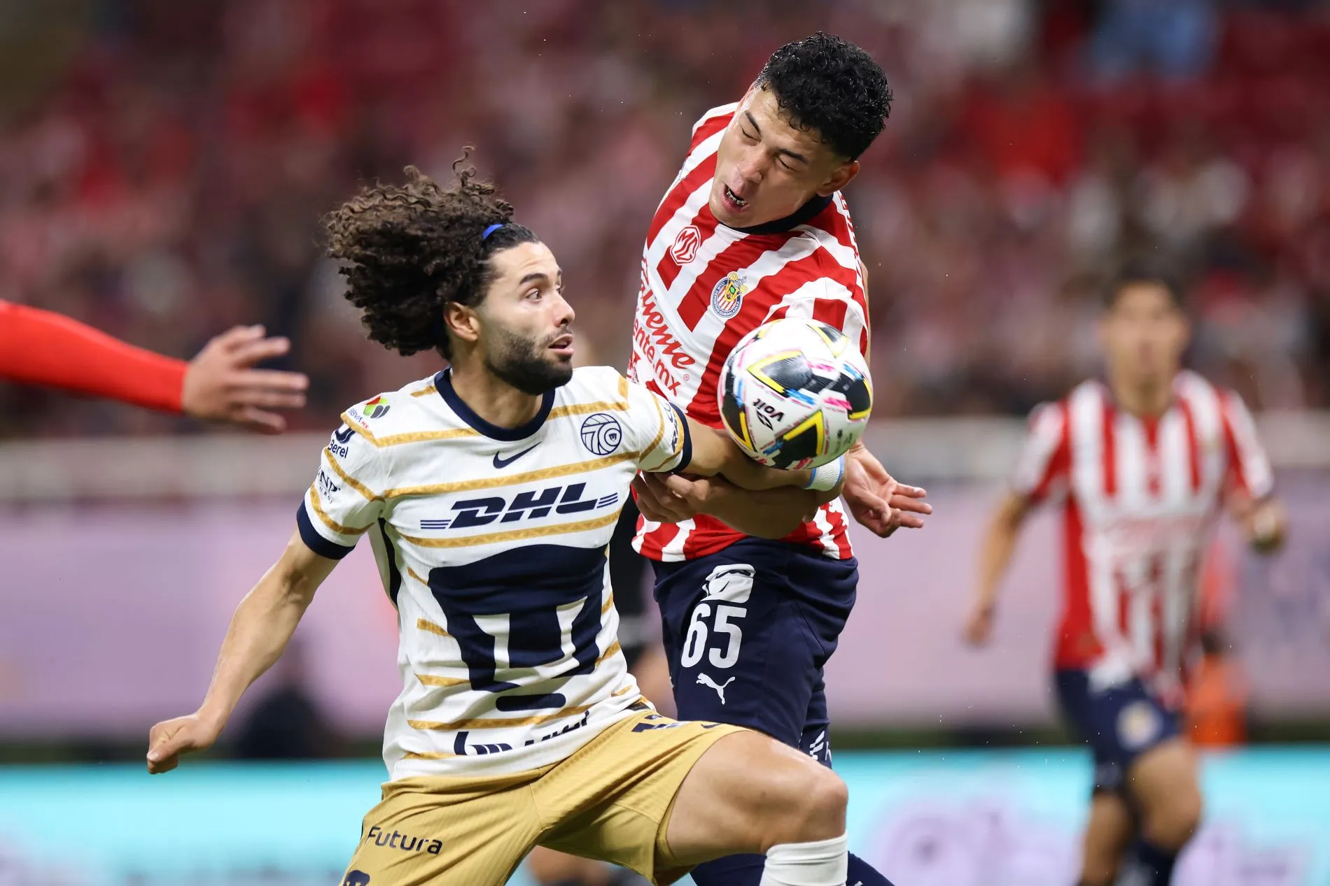 Clash of Titans: Guadalajara vs. Pumas - Who Will Dominate the Liga MX Showdown?