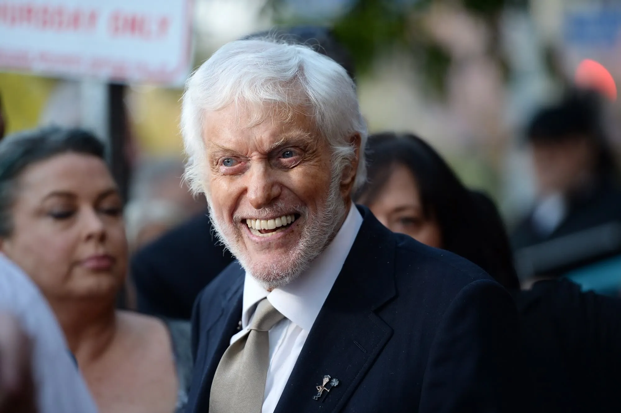 Dick Van Dyke's Last-Minute Endorsement: A Call for Unity Ahead of Election Day