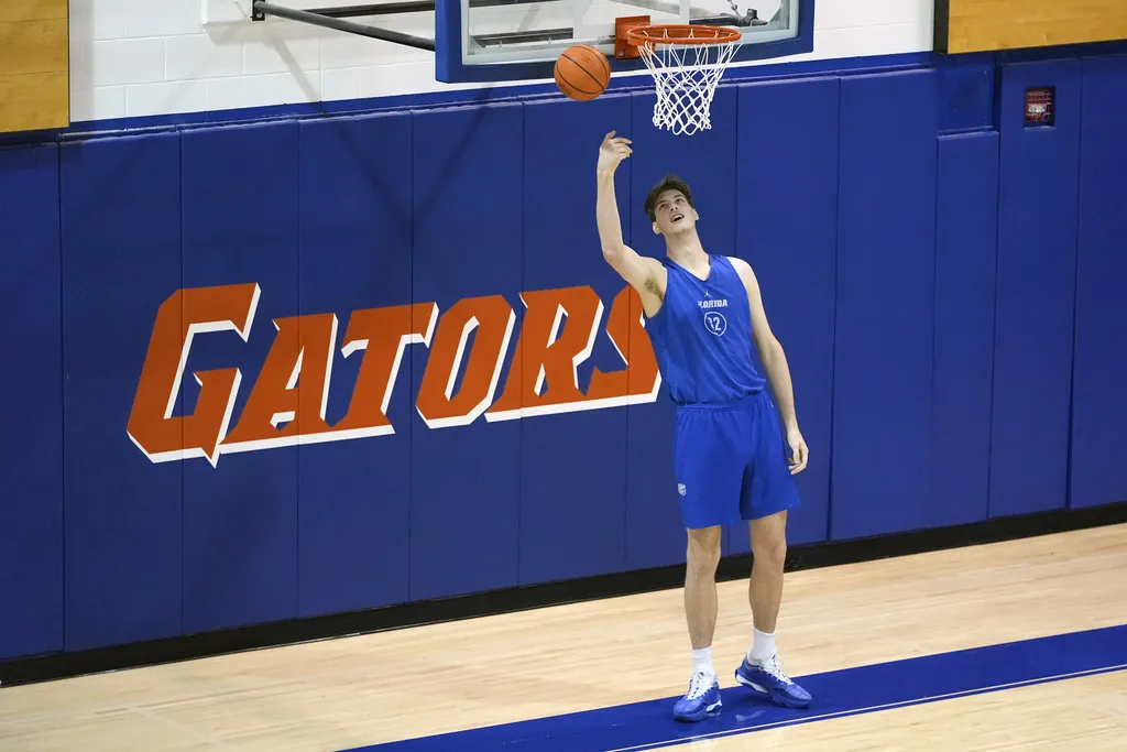 Meet Olivier Rioux: The 7'9" Sensation Set to Dominate College Basketball