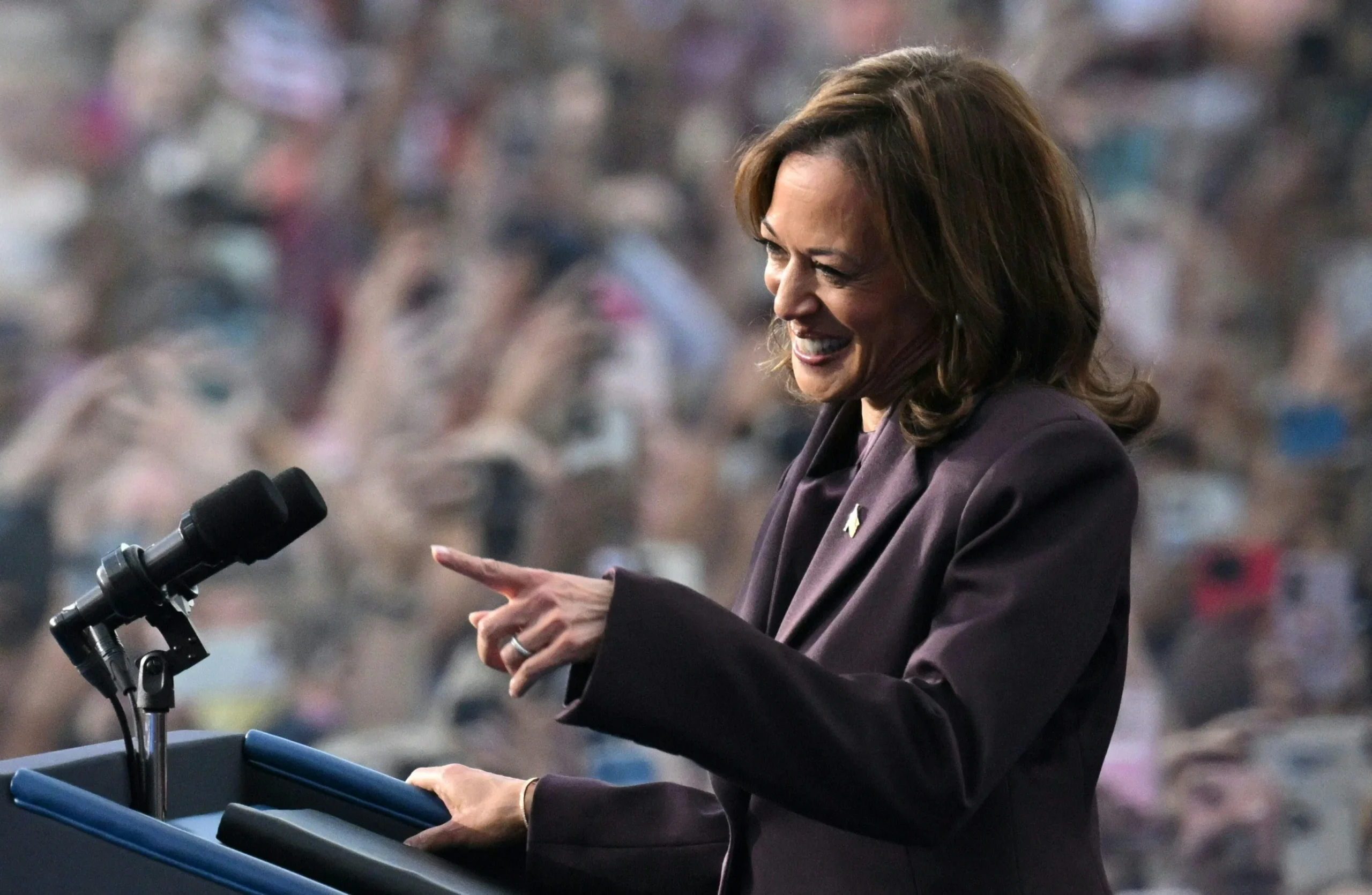 Trump vs. Kamala: Clash of Policies in the 2024 Election