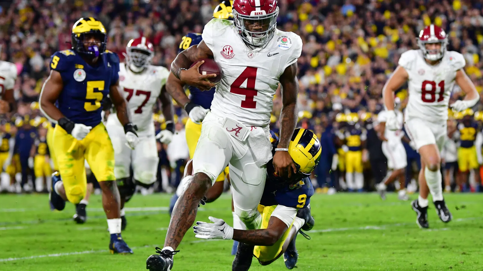 Alabama vs. Michigan: Who Will Prevail in the 2024 ReliaQuest Bowl Showdown?