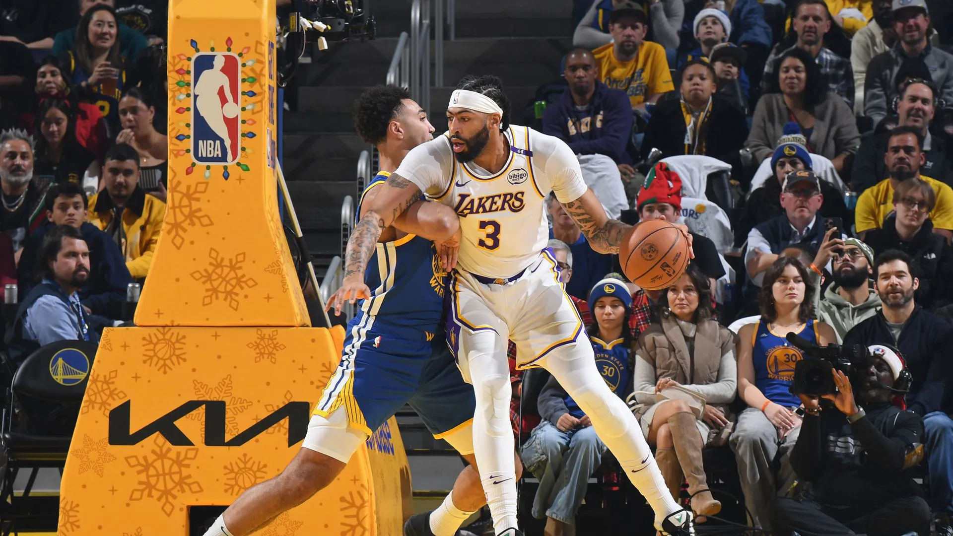 Anthony Davis: The Lakers' Future Star or Just a Passing Phase?