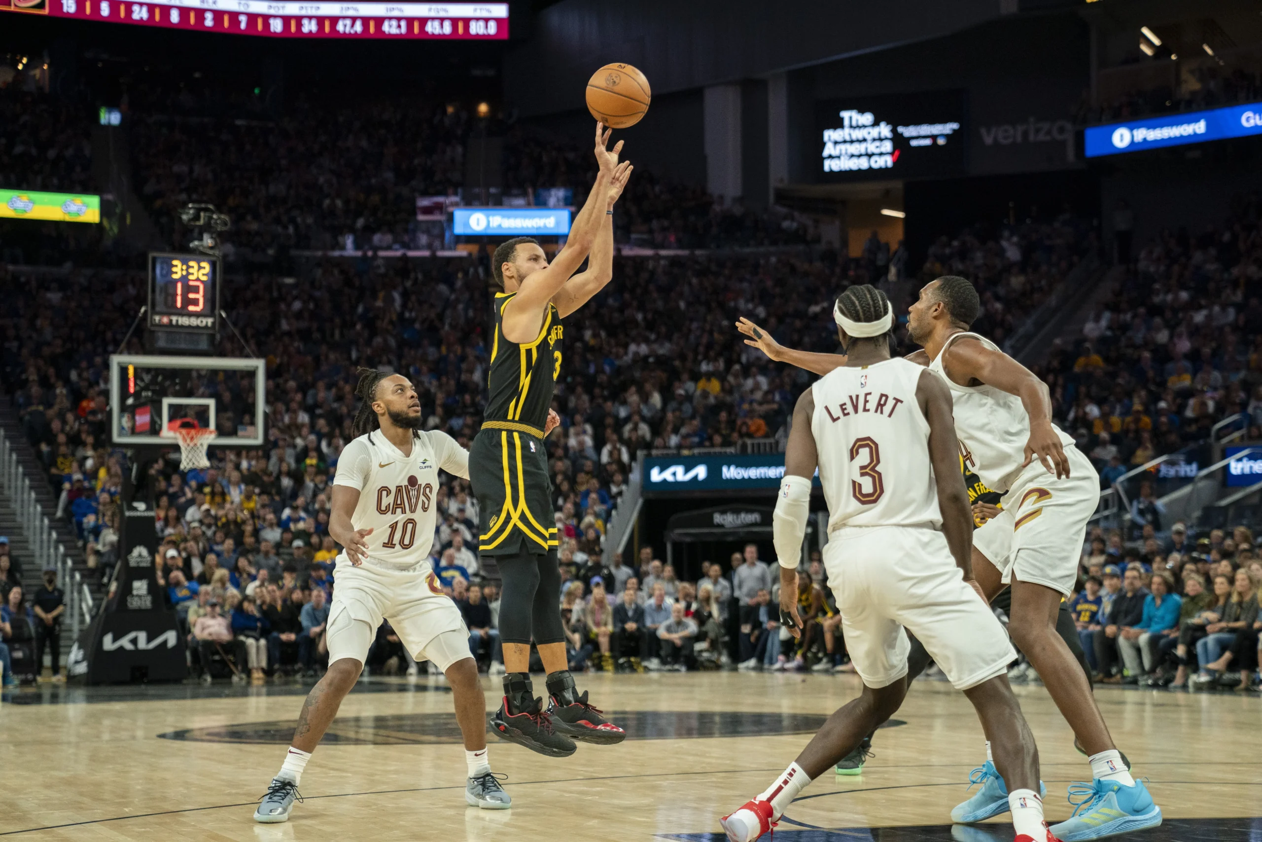 Clash of Titans: Cavaliers Aim to Extend Winning Streak Against Warriors!