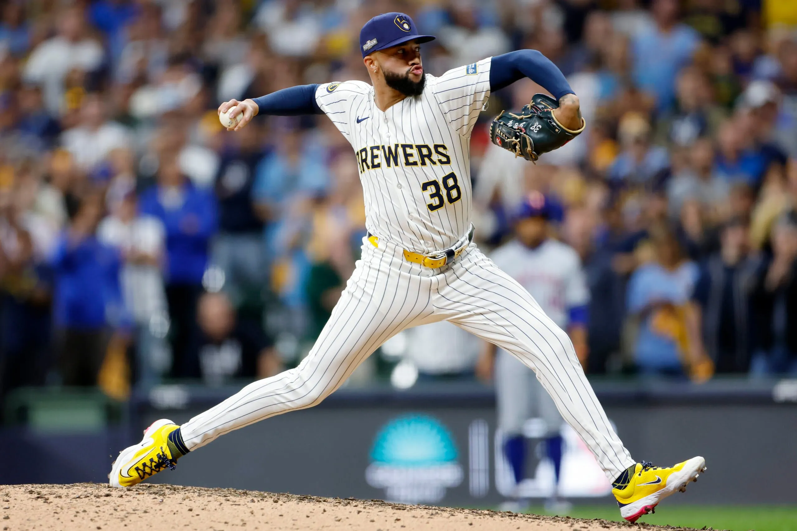 Devin Williams Shocks MLB: All-Star Closer Joins Yankees in Blockbuster Trade!
