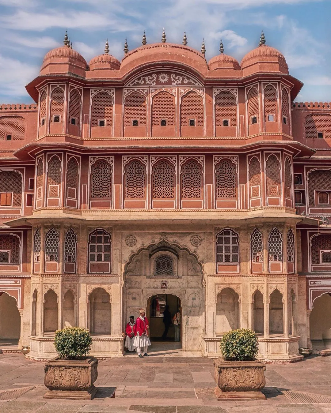 Discover the Magic of Jaipur: Why This Pink City is Captivating America!