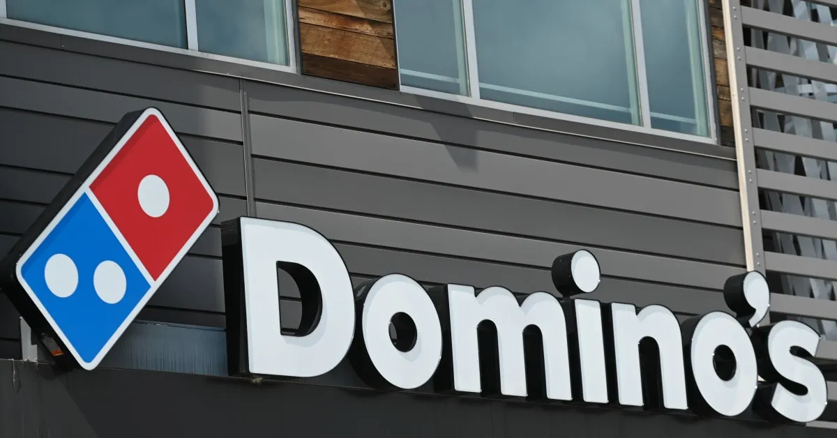 Don't Miss Out: Domino's Christmas Eve Hours Revealed!