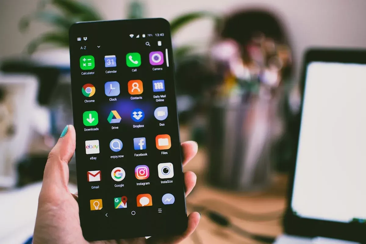 FBI Issues Urgent Warning: Stop Texting Between iPhone and Android Now!