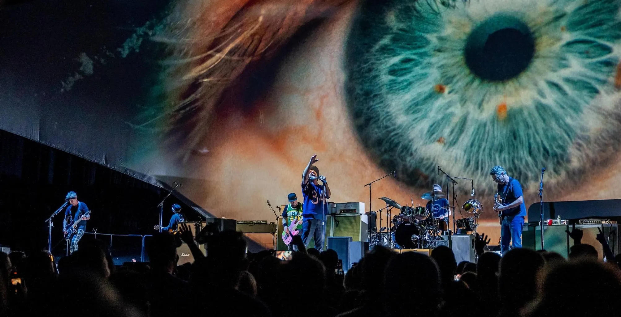 Get Ready: Pearl Jam's Epic 2025 Tour Dates Are Here!