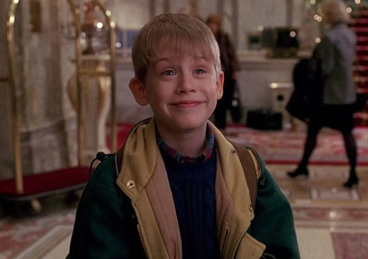 Macaulay Culkin's Heartwarming Home Alone Reunion: Fans Can't Get Enough!