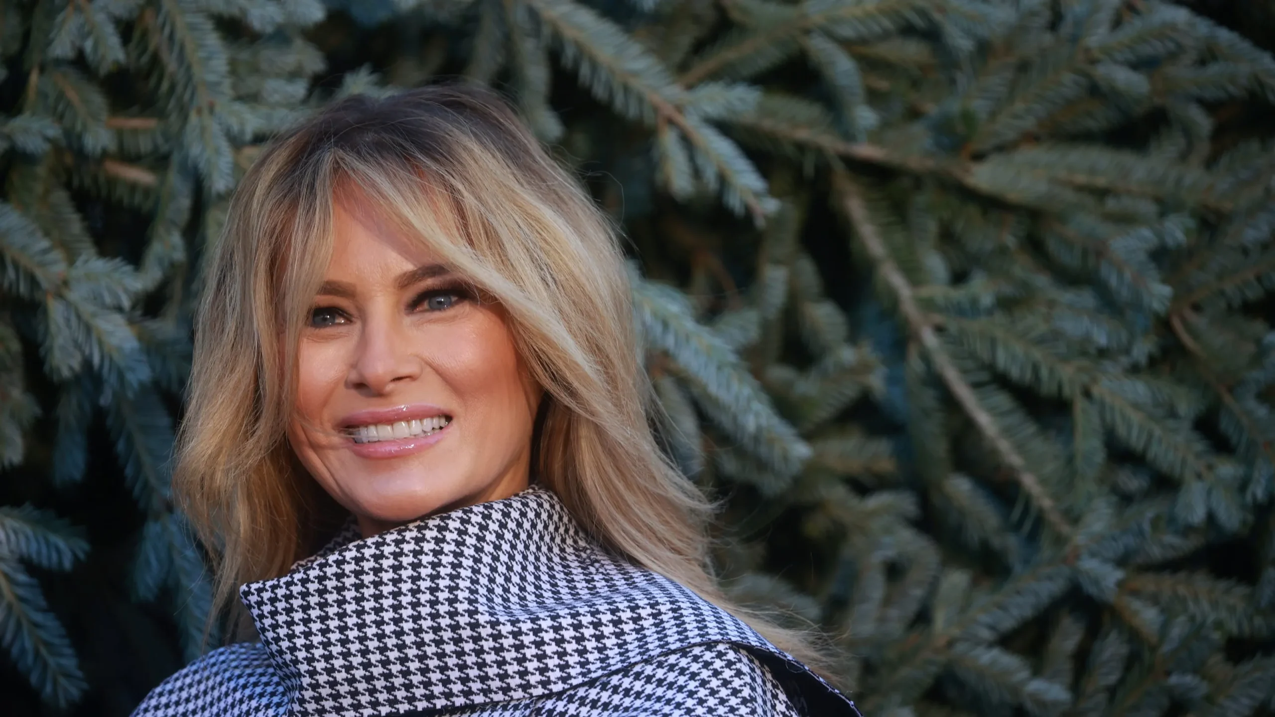 Melania Trump's Christmas Ornaments: A Festive Controversy Unwrapped!