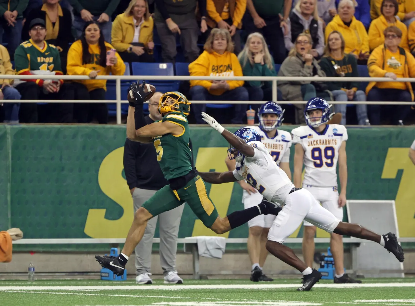 North Dakota State Football: The Unstoppable Dynasty That Redefined FCS Championships!