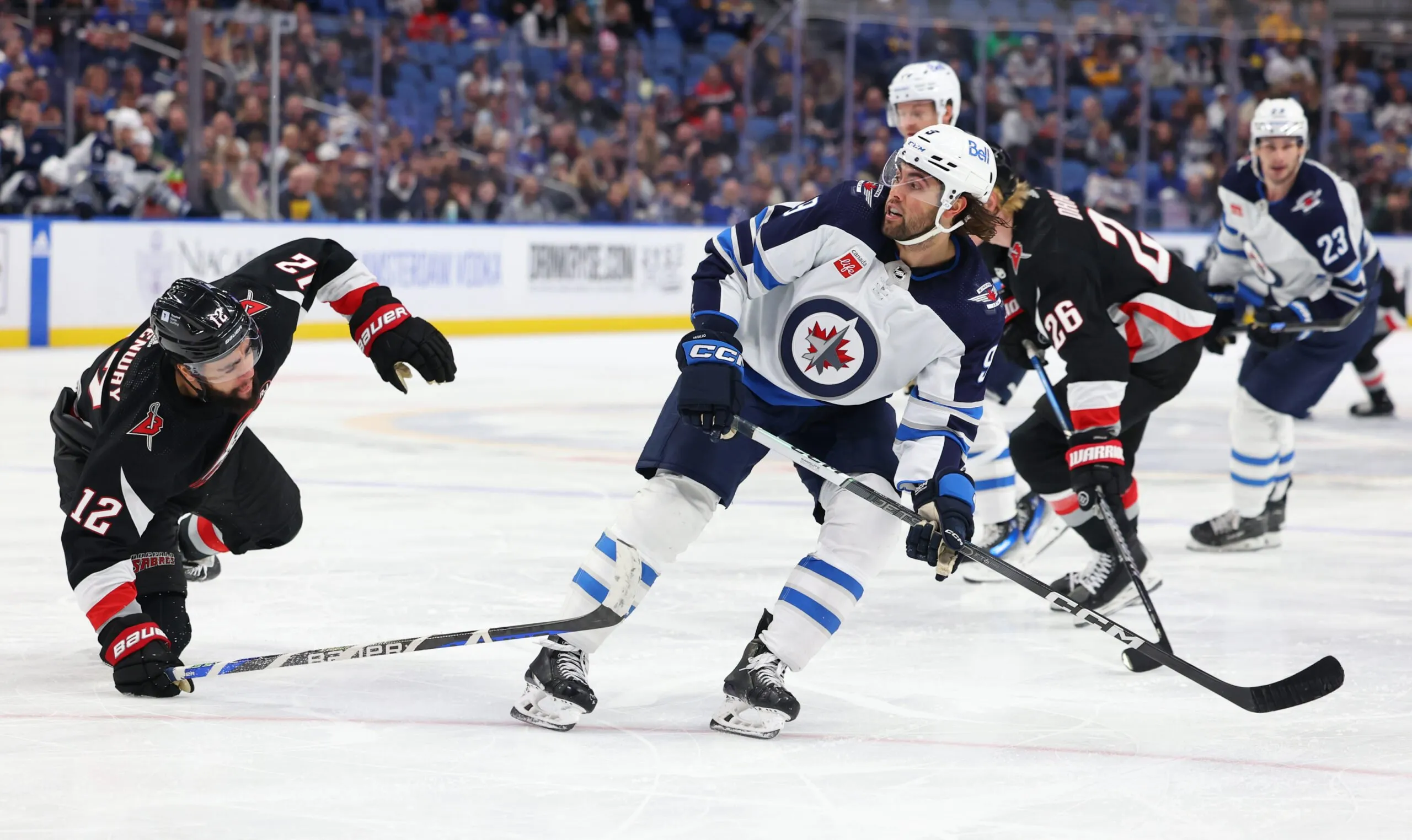 Overtime Thrills: Jets Edge Sabres 3-2 in Heart-Stopping Finish