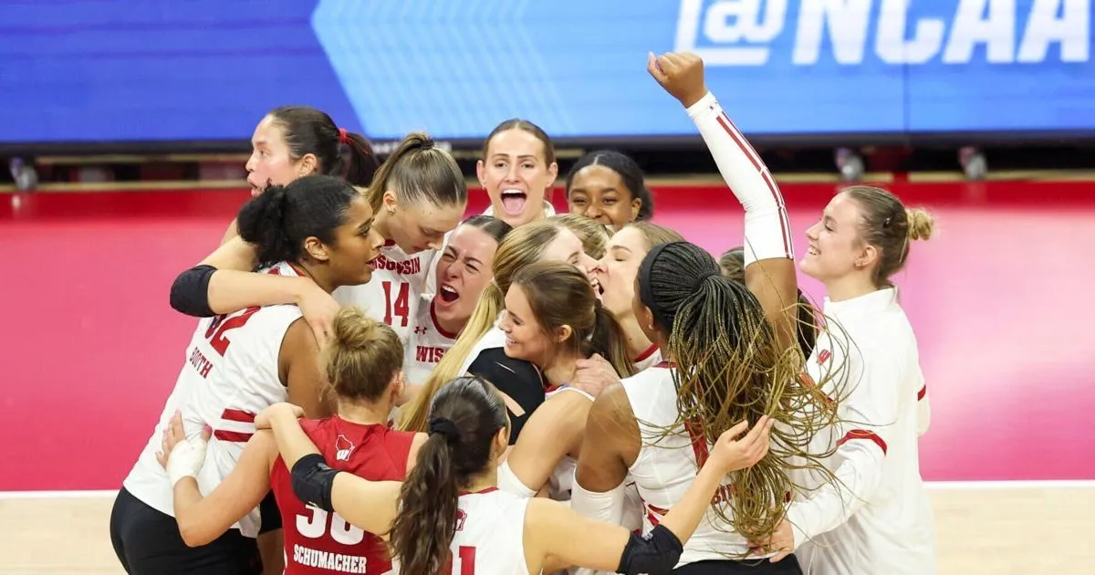 Unstoppable Huskers: Nebraska Volleyball Dominates Again!