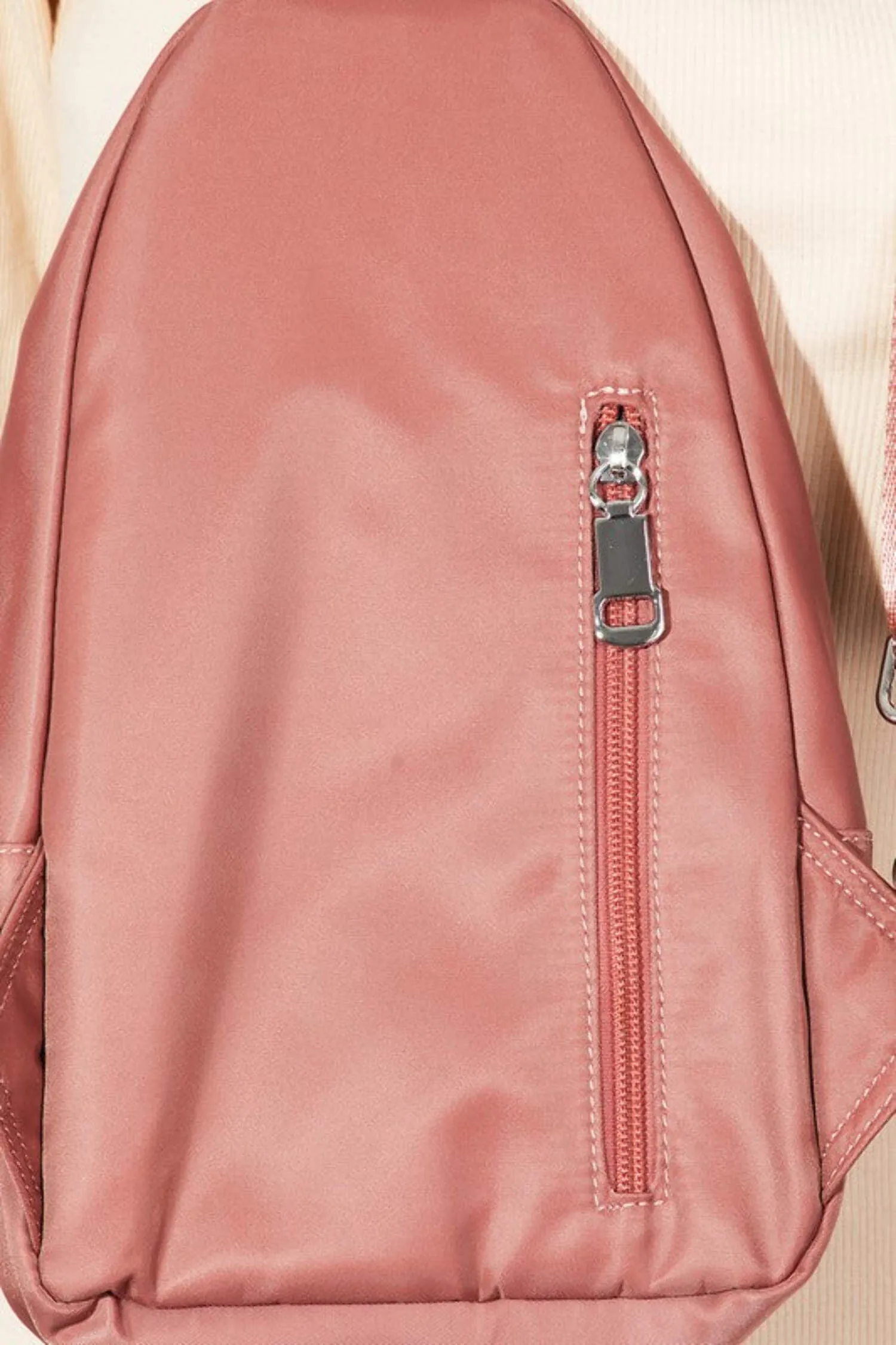 Unveiling the Sling Craze: Why Everyone is Talking About This Trend!