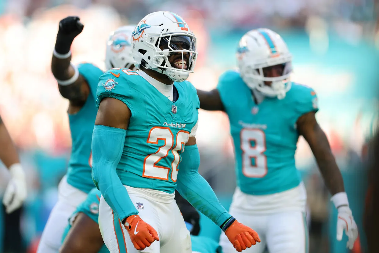 Week 17 Defense Rankings: Who's Poised to Dominate in Fantasy Championships?