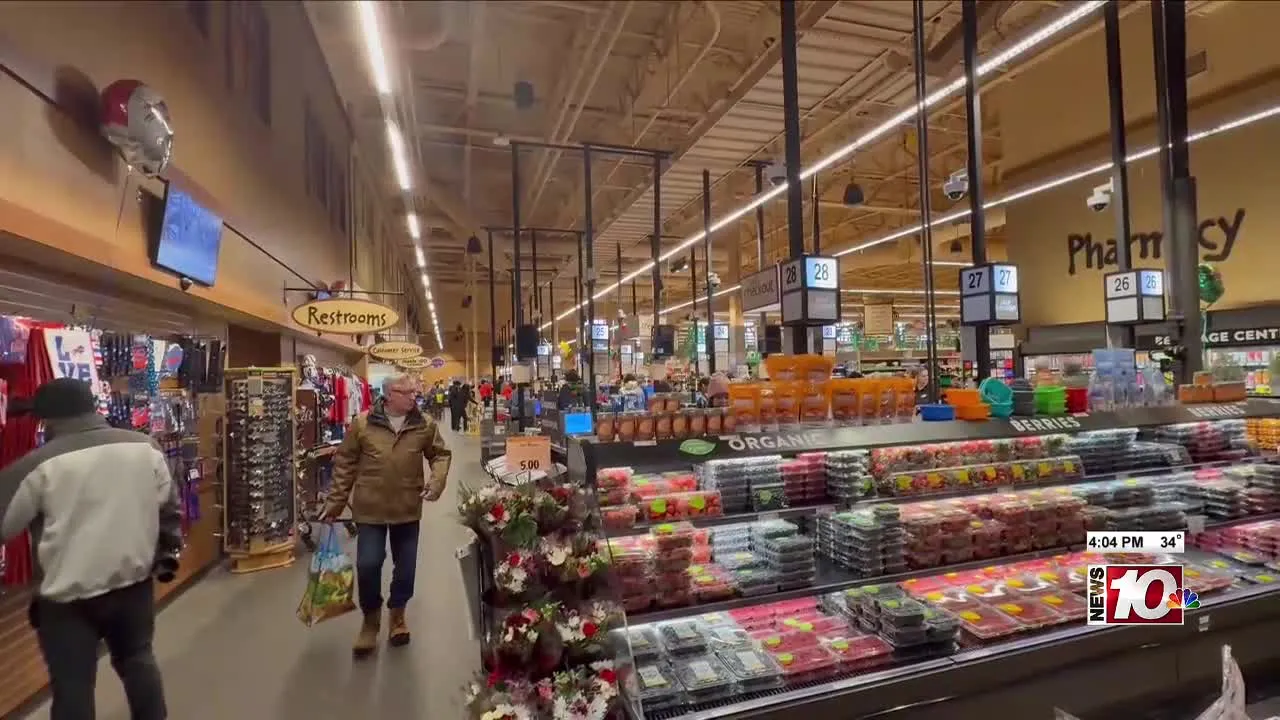 Wegmans Unveils Holiday Hours: Don't Miss Out on Your Christmas Shopping!