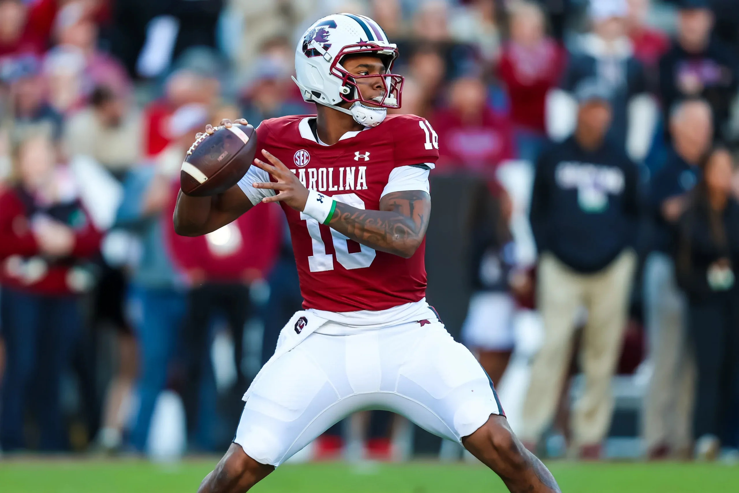 Who Will Prevail? South Carolina vs. Illinois Citrus Bowl Prediction Revealed!