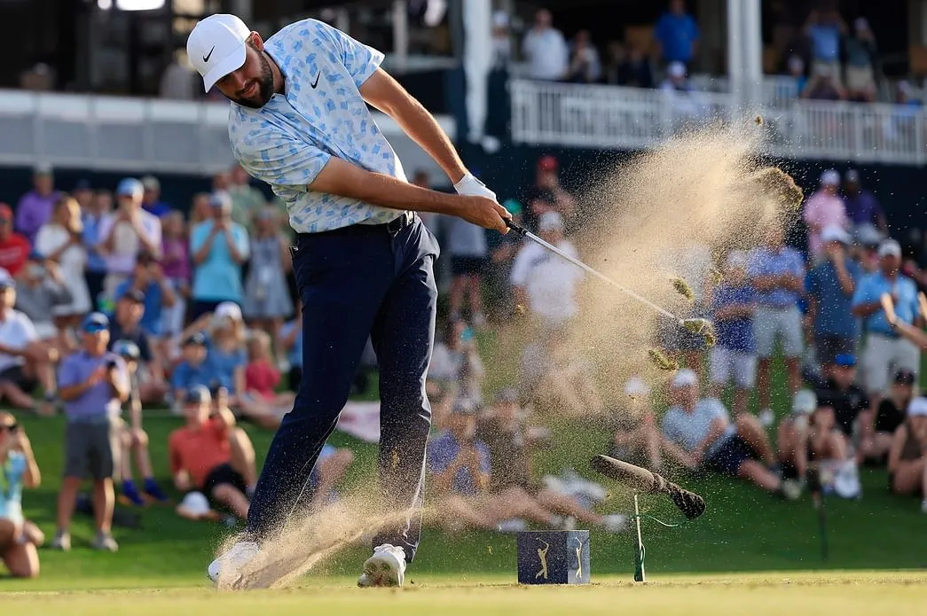 Amanda Balionis: The Rising Star of Golf Reporting You Need to Know About!
