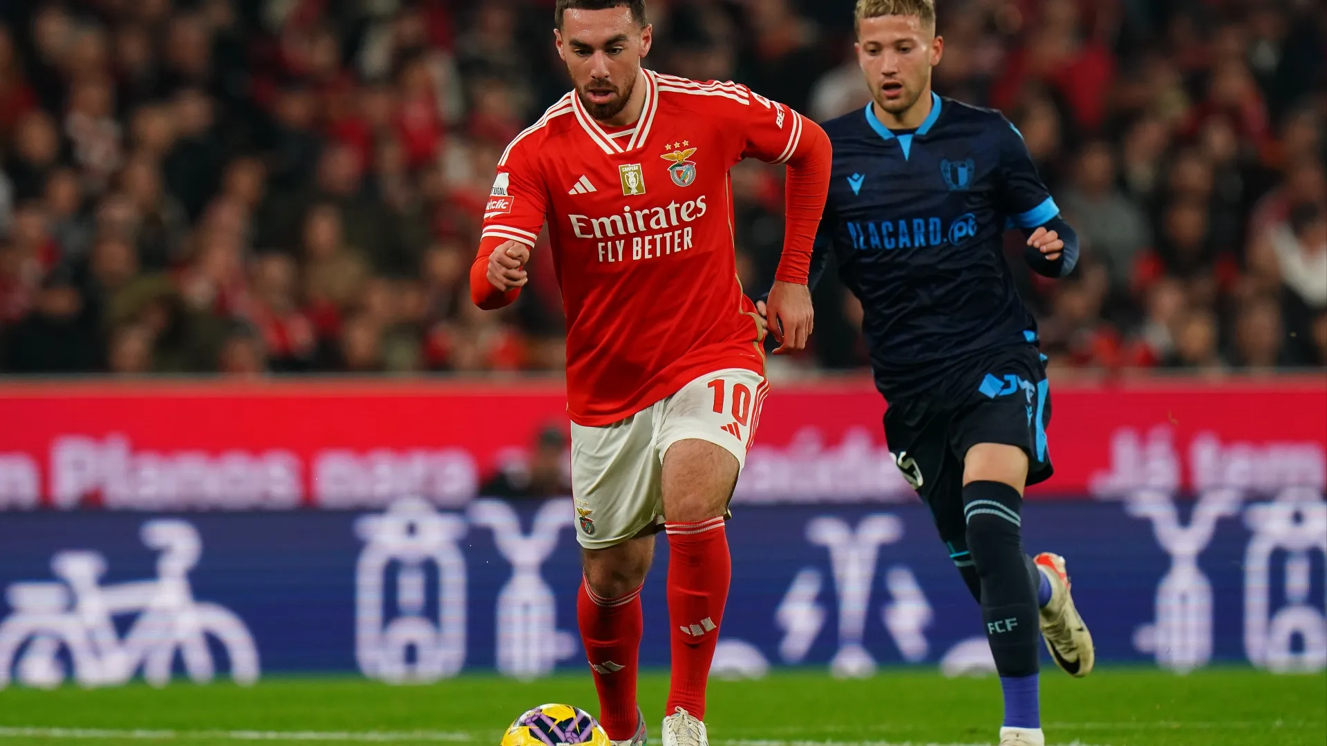 Benfica vs Famalicão: The Clash That Could Change Everything!