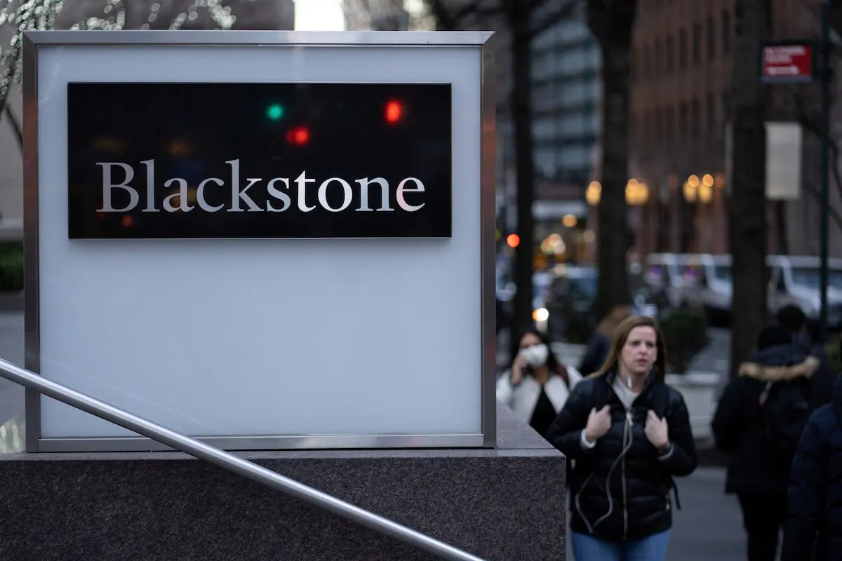 Blackstone Group: The Investment Giant Making Waves in 2025!