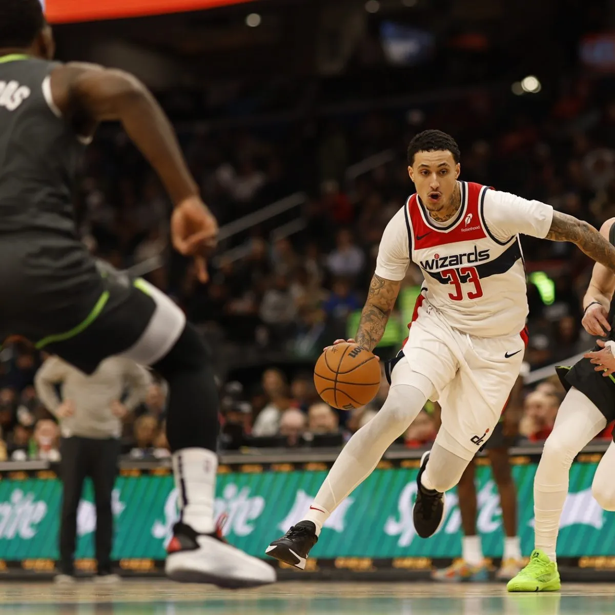 Can the Suns End the Wizards' Losing Streak? A Must-Watch Showdown Tonight!