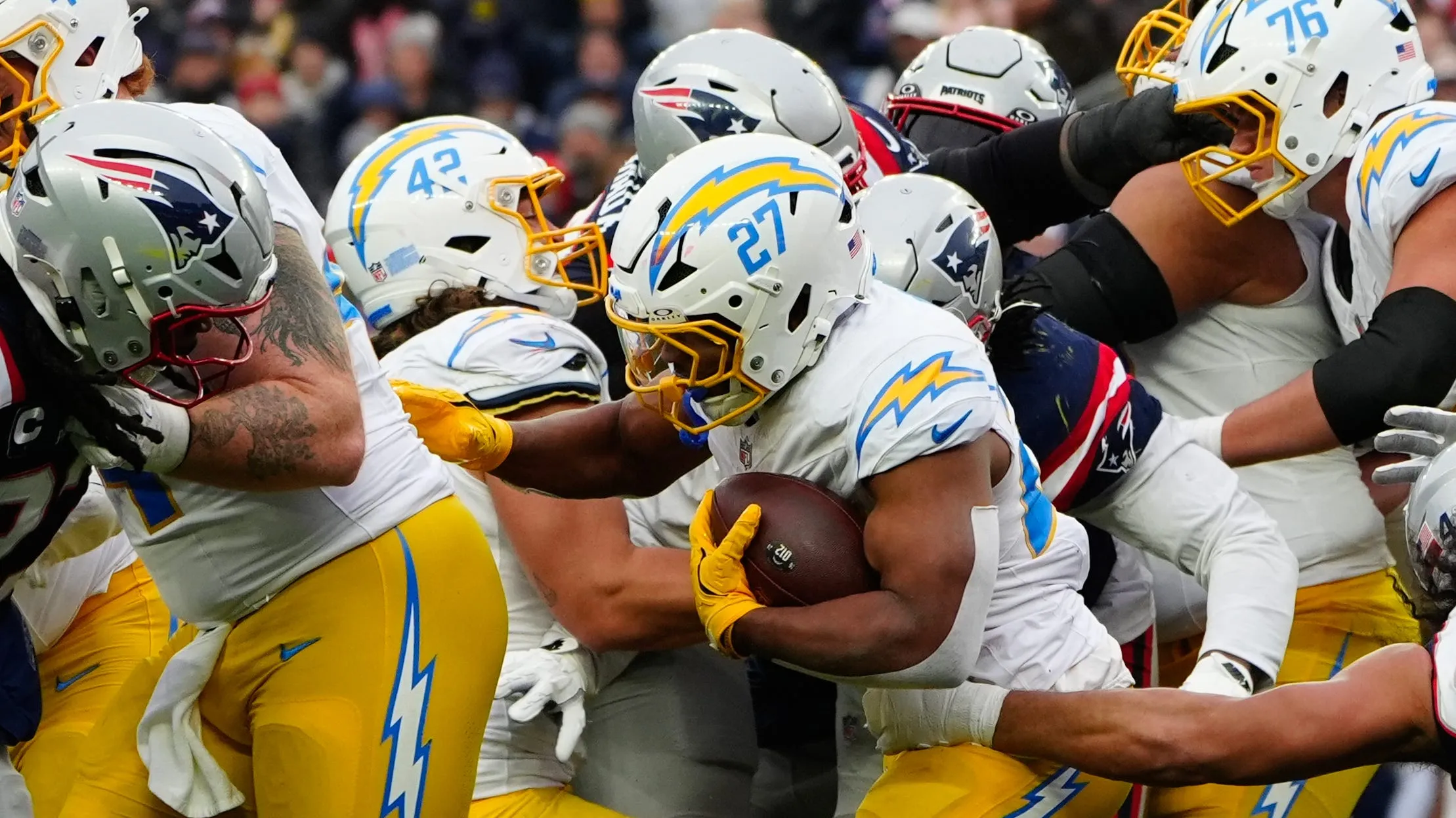 Chargers vs. Raiders: A Clash of Playoff Hopes in the Season Finale!