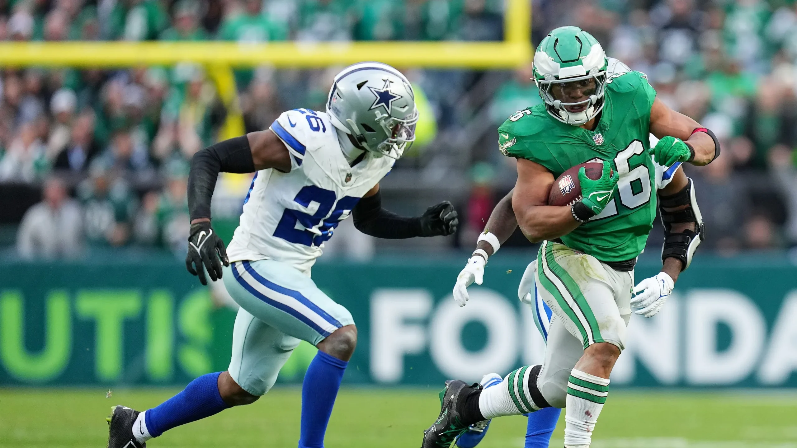 Clash of Titans: Eagles and Packers Battle for Wild Card Glory!