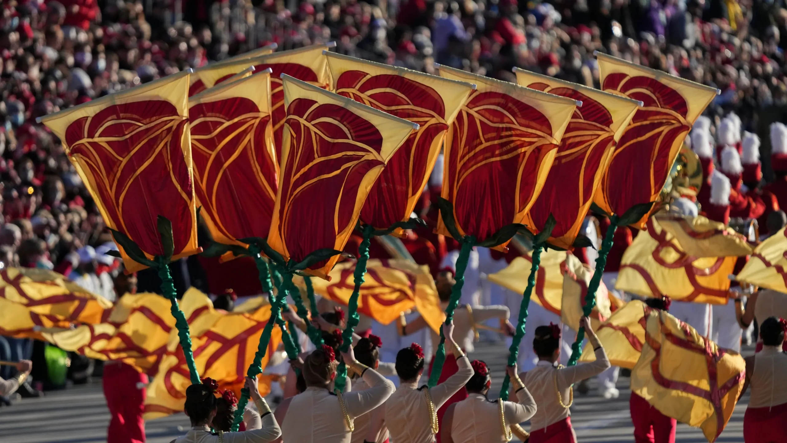 Don't Miss the Action: Rose Bowl Showdown Between Oregon and Ohio State!