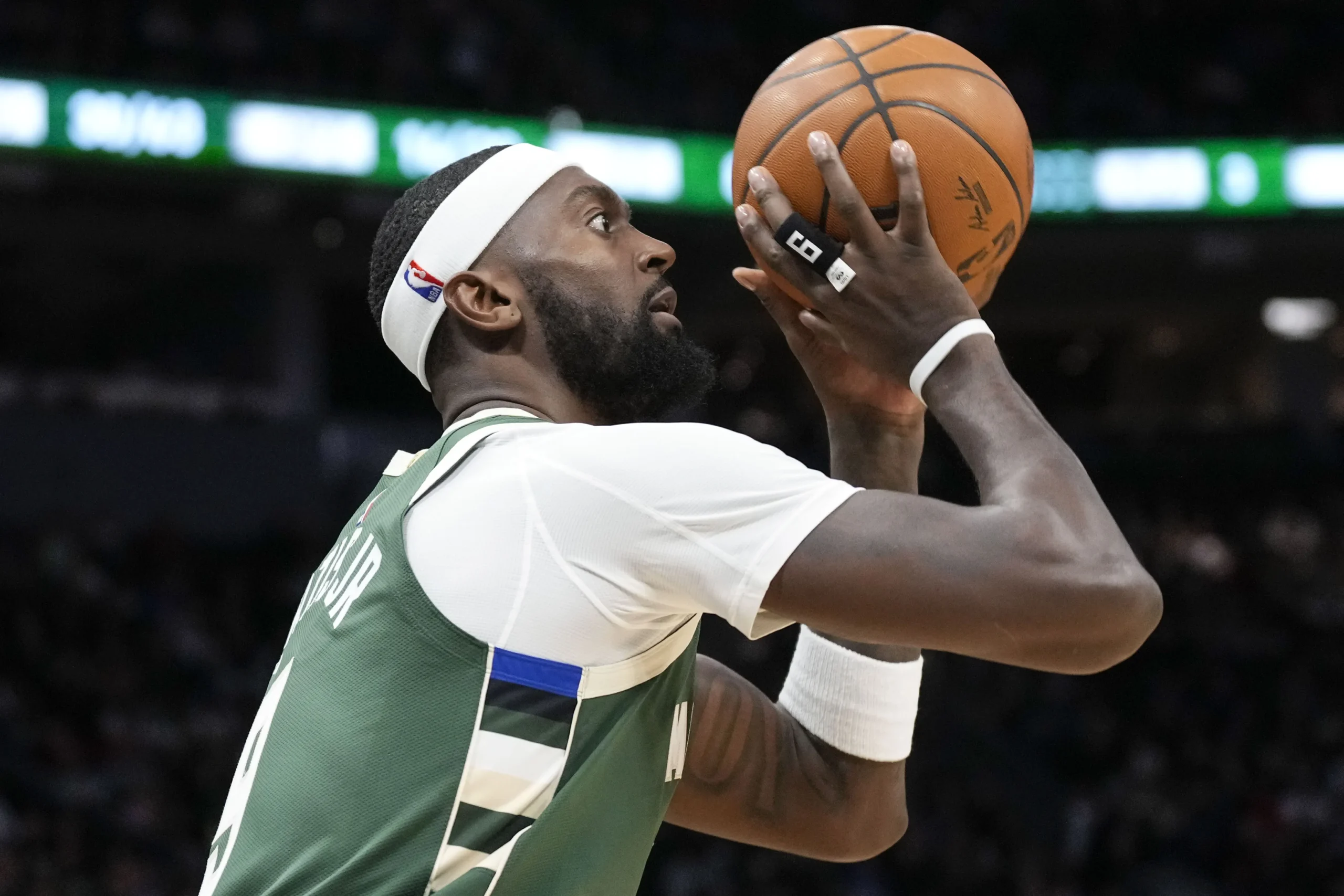 Epic Showdown: Kings Clash with Bucks in Must-Watch NBA Battle!