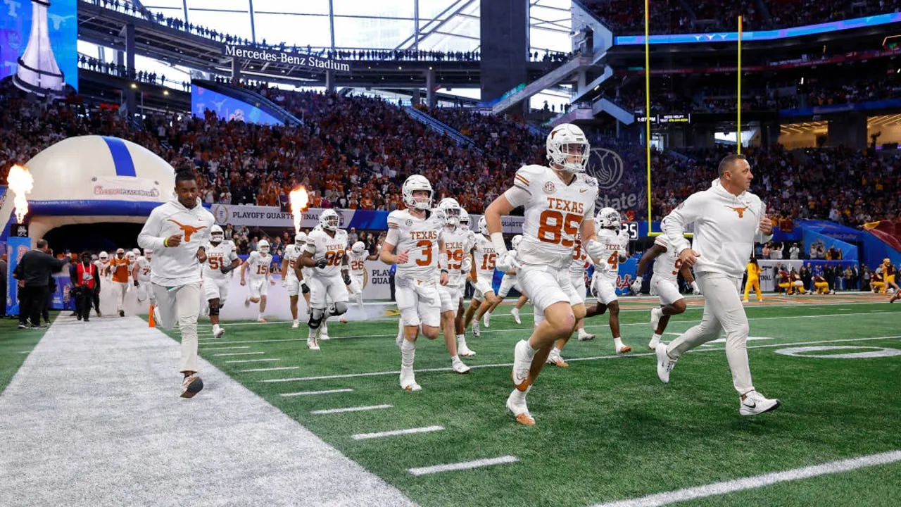 Ohio State vs. Texas: The Epic Showdown at the Cotton Bowl You Can't Miss!