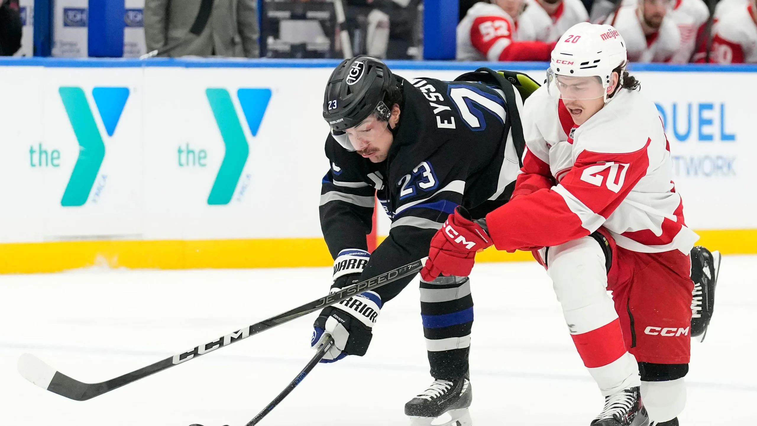 Red Wings Clash with Lightning: A Must-Watch Showdown!