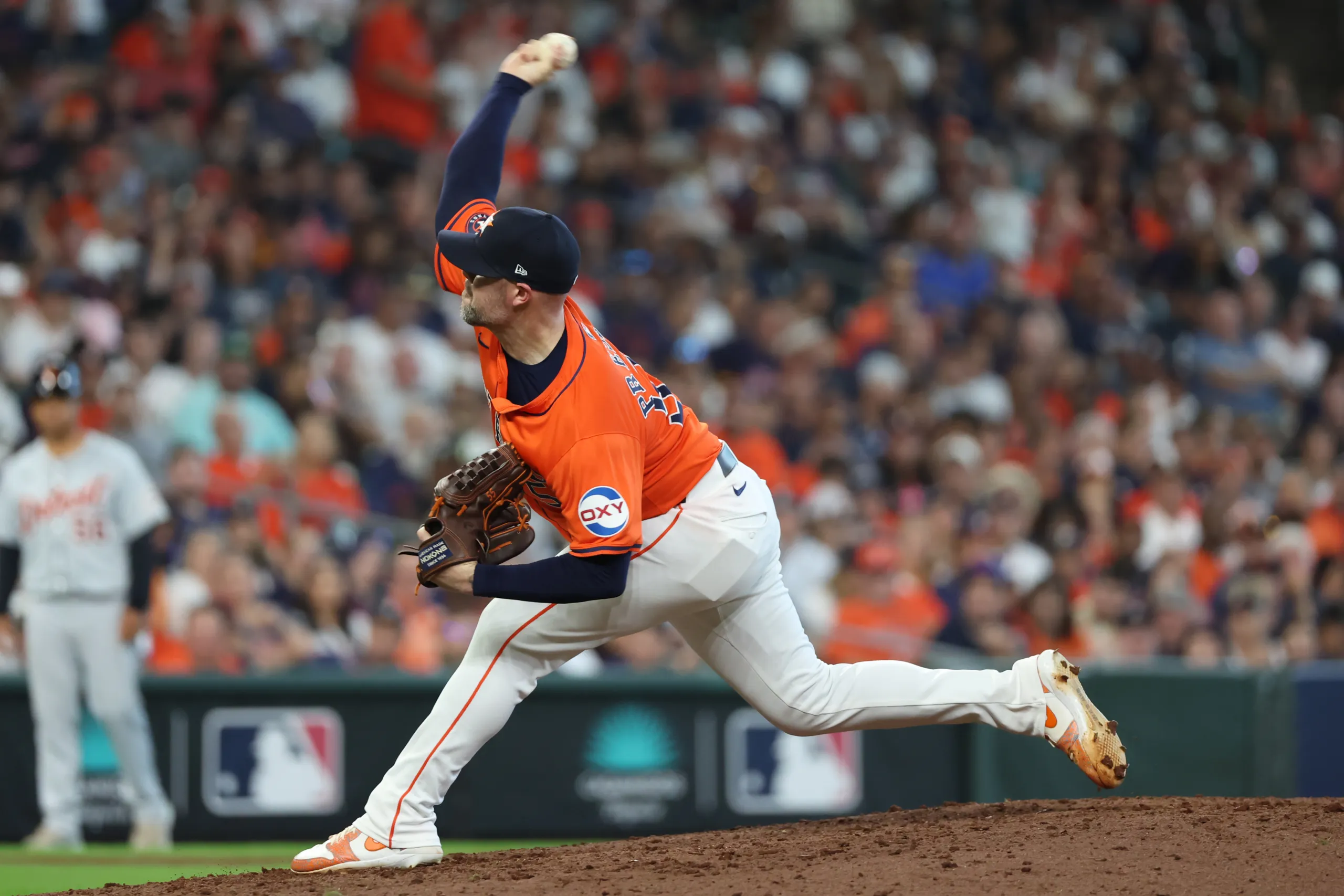 Ryan Pressly's Trade Dilemma: Will He Stay with the Astros or Join the Cubs?