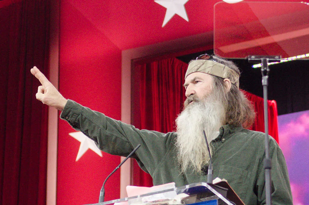 Si Robertson Shocks Fans with Surprising Announcement – You Won't Believe What He Said!