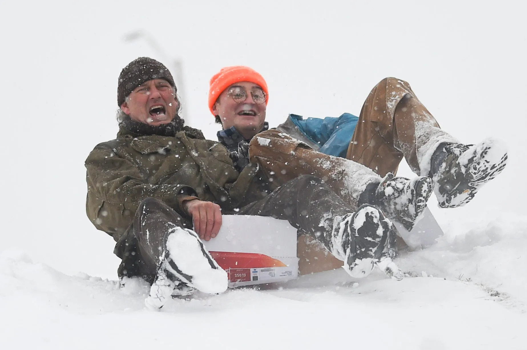 Snow Ice Cream Craze: Why Everyone is Scooping Up This Winter Treat!