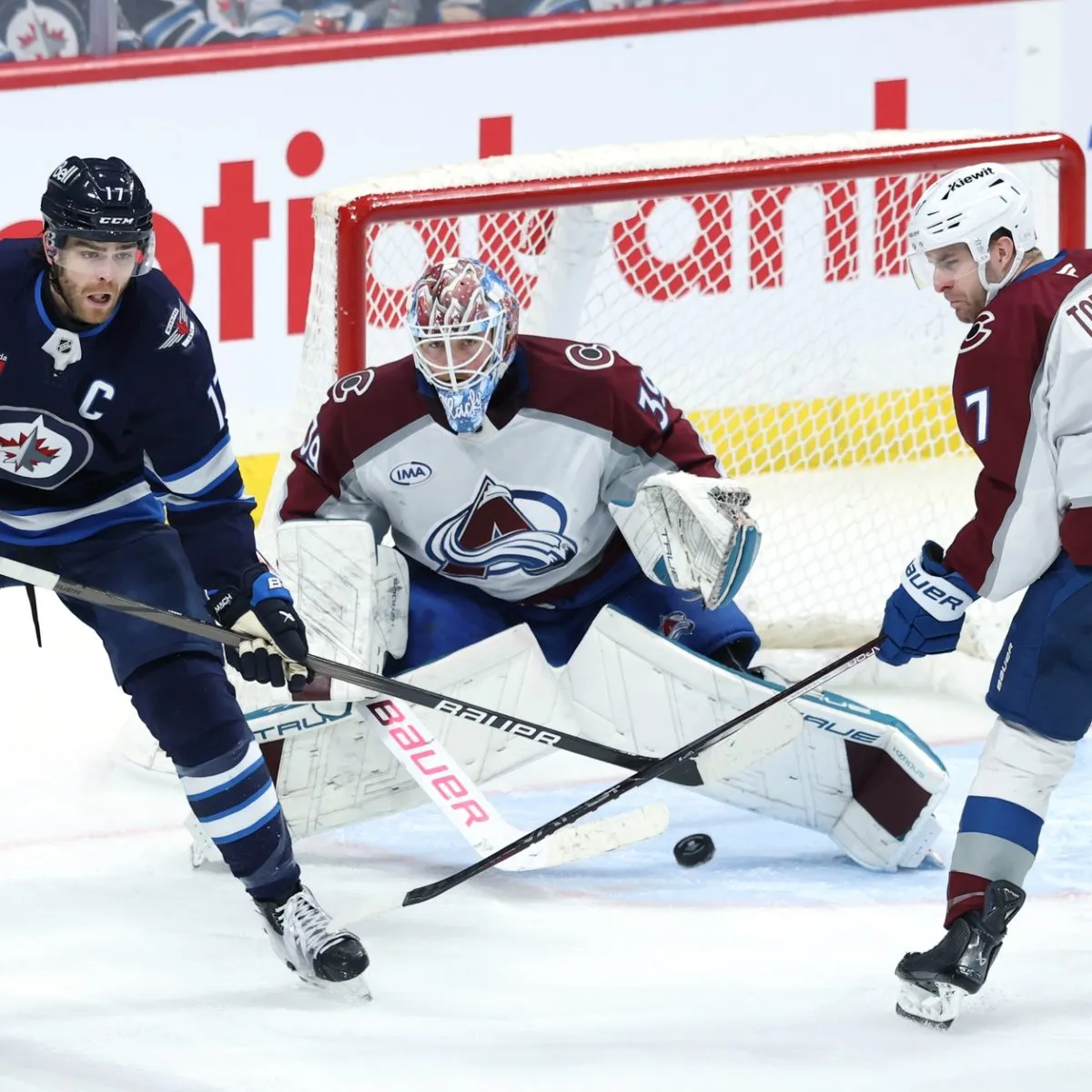 Thrilling Showdown: Jets Edge Avalanche in Overtime Clash!