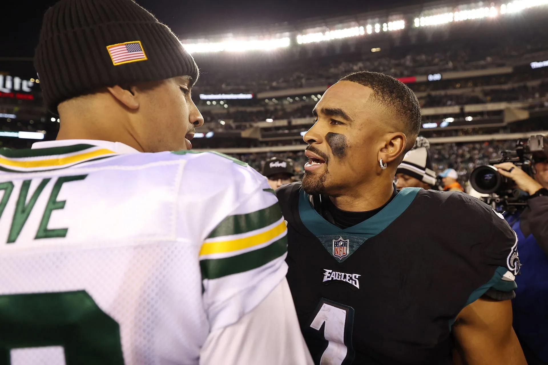 Wild Card Showdown: Can the Packers Upset the Eagles in a Thrilling Playoff Clash?