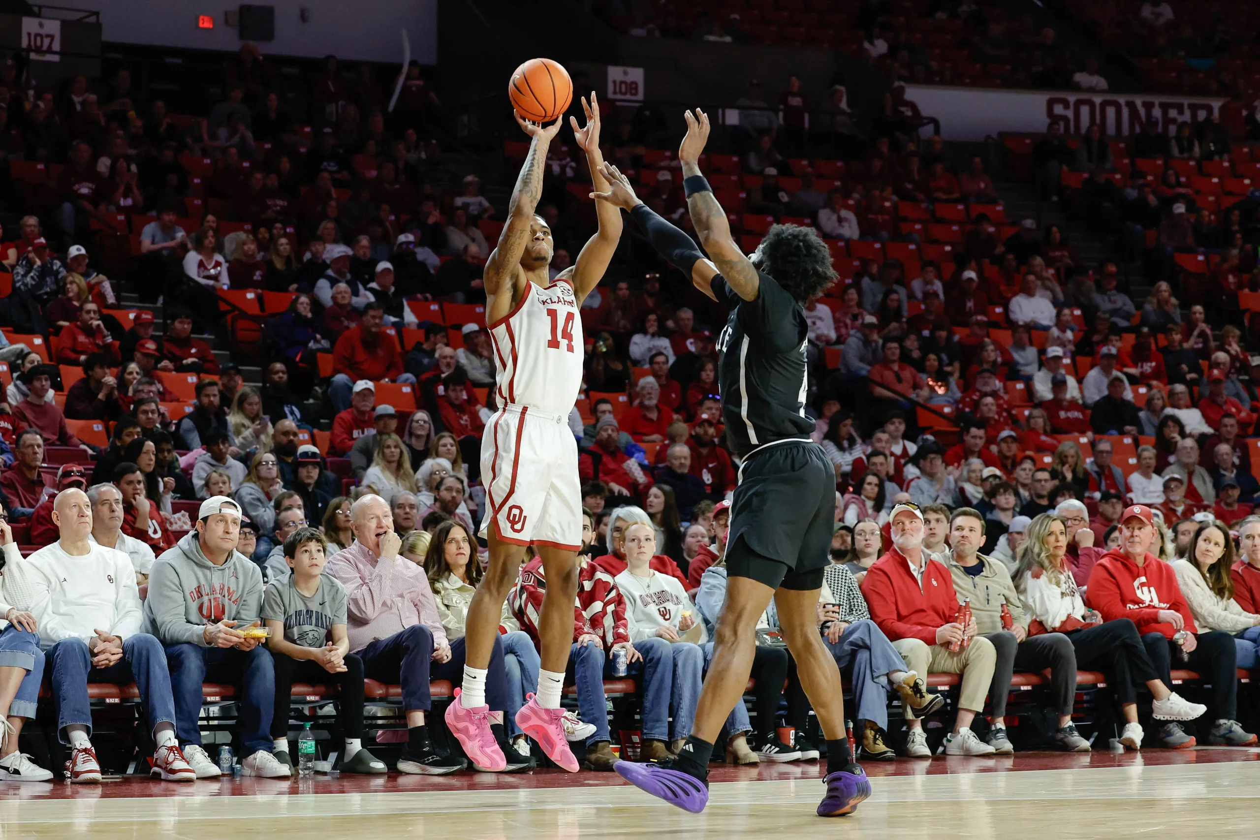 Last-Second Drama: Kentucky's Otega Oweh Stuns Oklahoma with Game-Winning Layup!