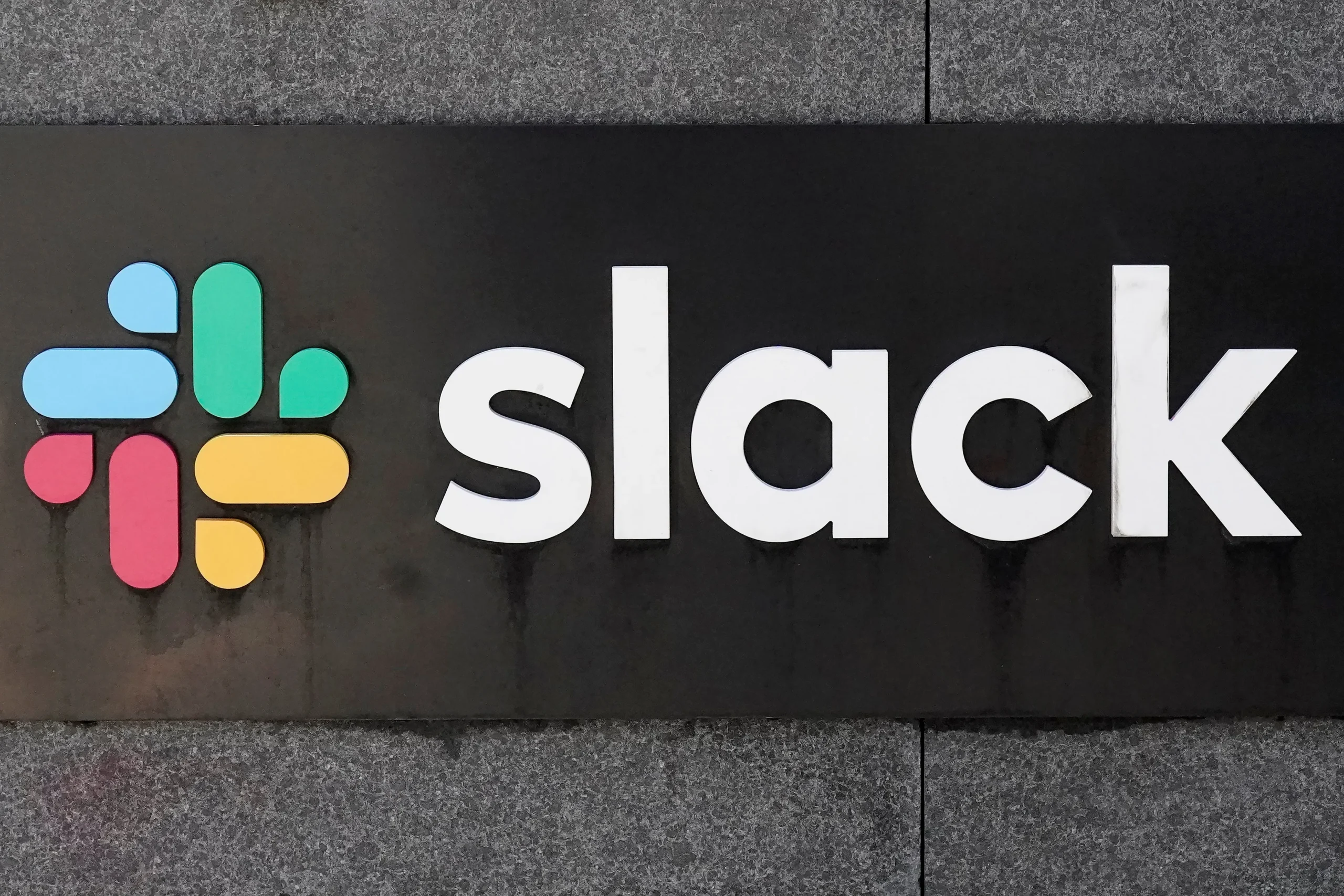 Slack Outage Shuts Down Communication for Thousands: What Happened?