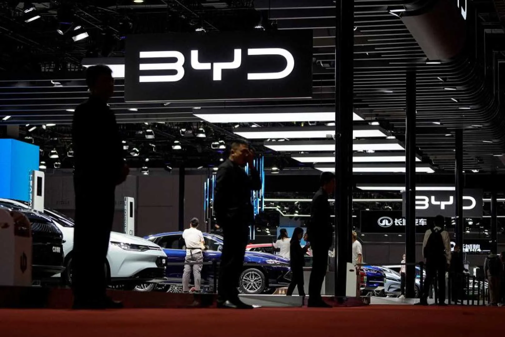 BYD's Electric Revolution: Why Everyone is Talking About It Right Now!