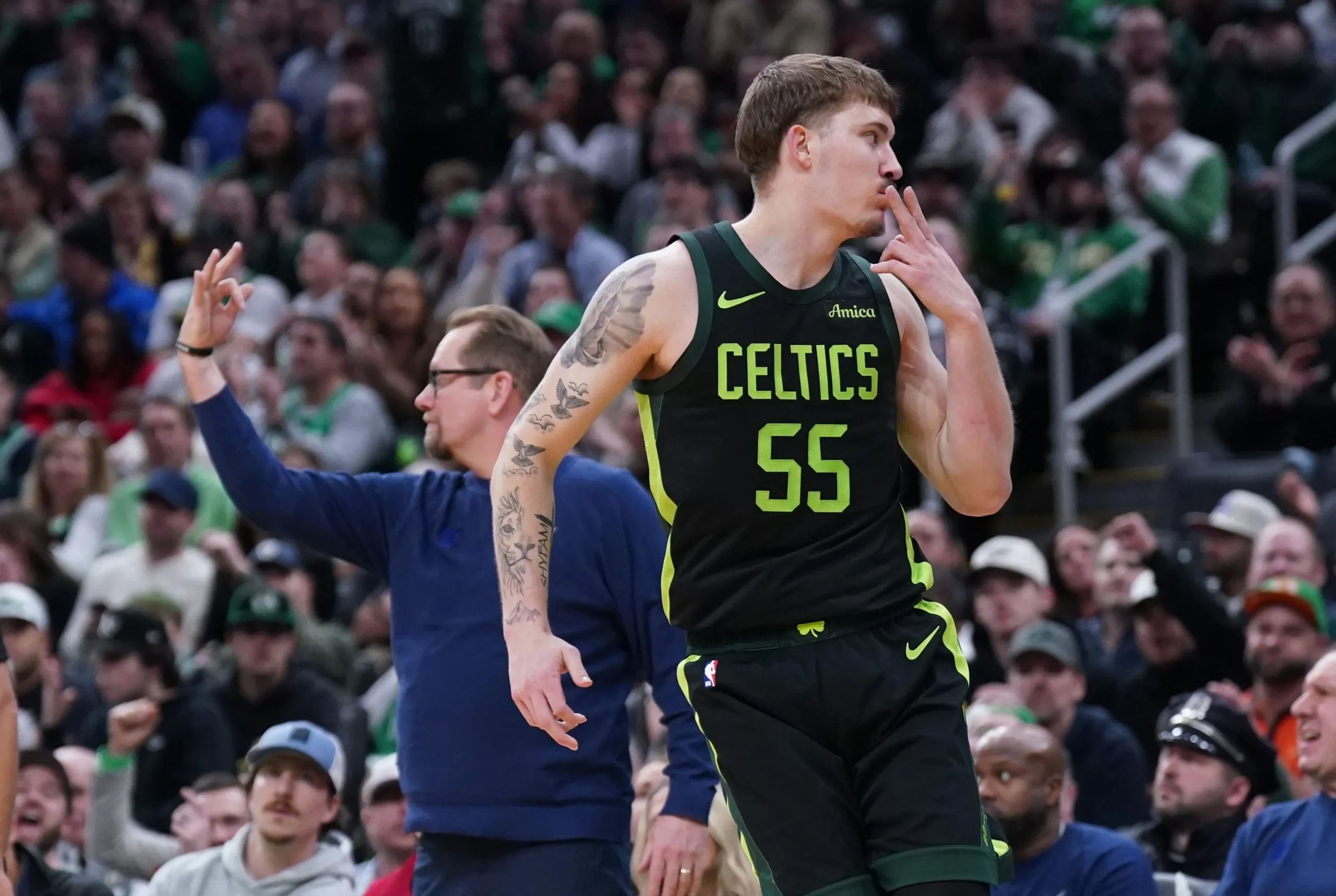 Baylor Scheierman: The Rising Star Captivating College Basketball Fans