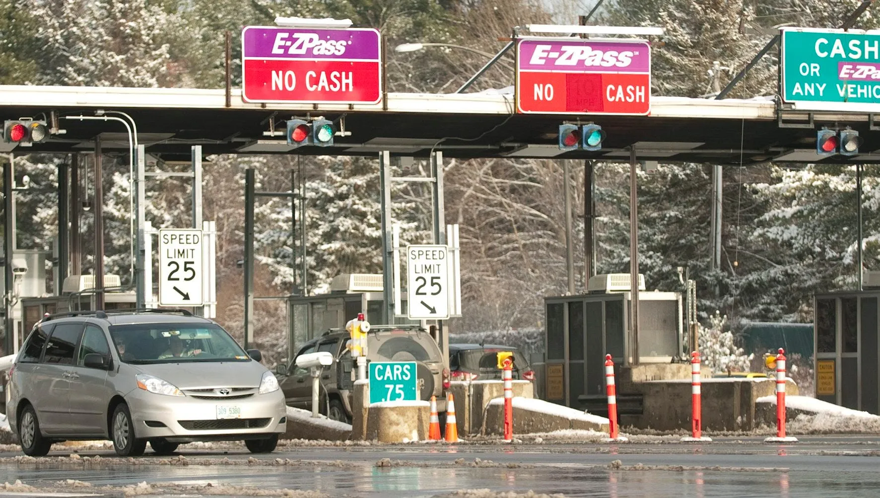 Beware the E-ZPass Scam: Don't Fall for These Deceptive Texts!