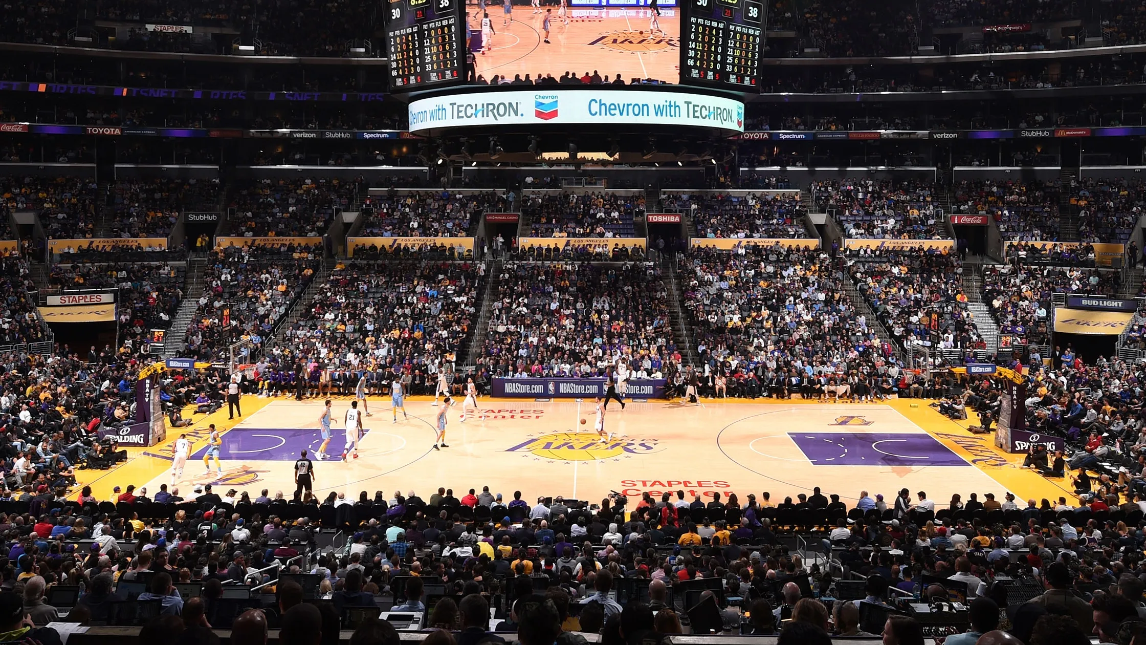 Bulls Dominate Lakers in LeBron's Return: A Shocking 146-115 Blowout!