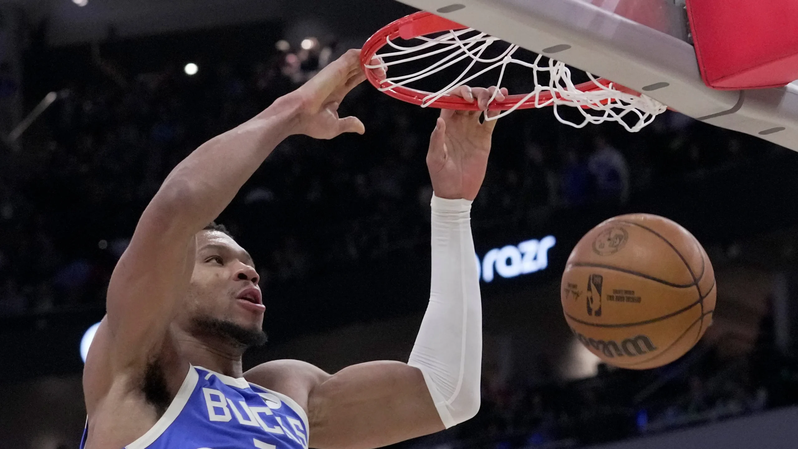 Can the Mavericks Overcome the Bucks' Home Dominance? Find Out Tonight!