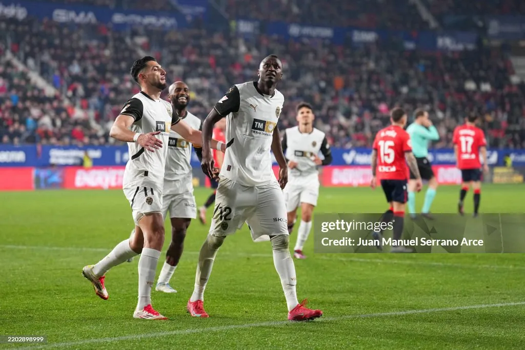 Clash of Titans: Osasuna vs. Valencia - Who Will Prevail in This La Liga Showdown?
