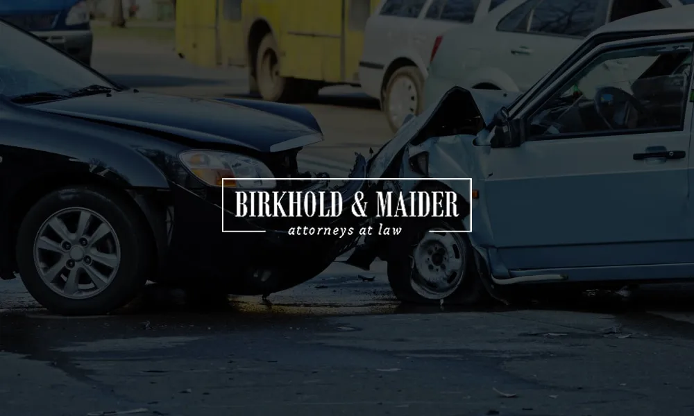 Injured in a Car Accident? Discover How a Lawyer Can Maximize Your Compensation!