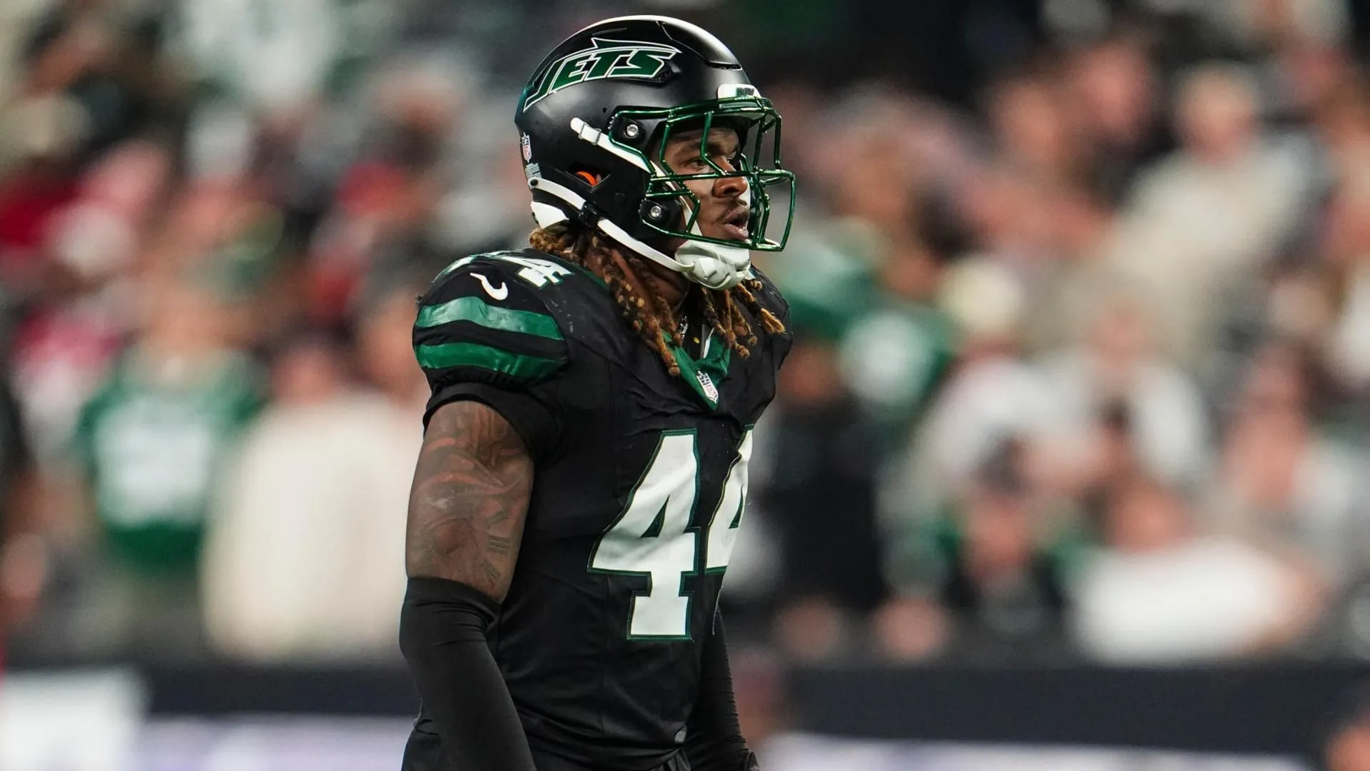 Jamien Sherwood Stays with Jets: Shocking $45M Deal Secured!