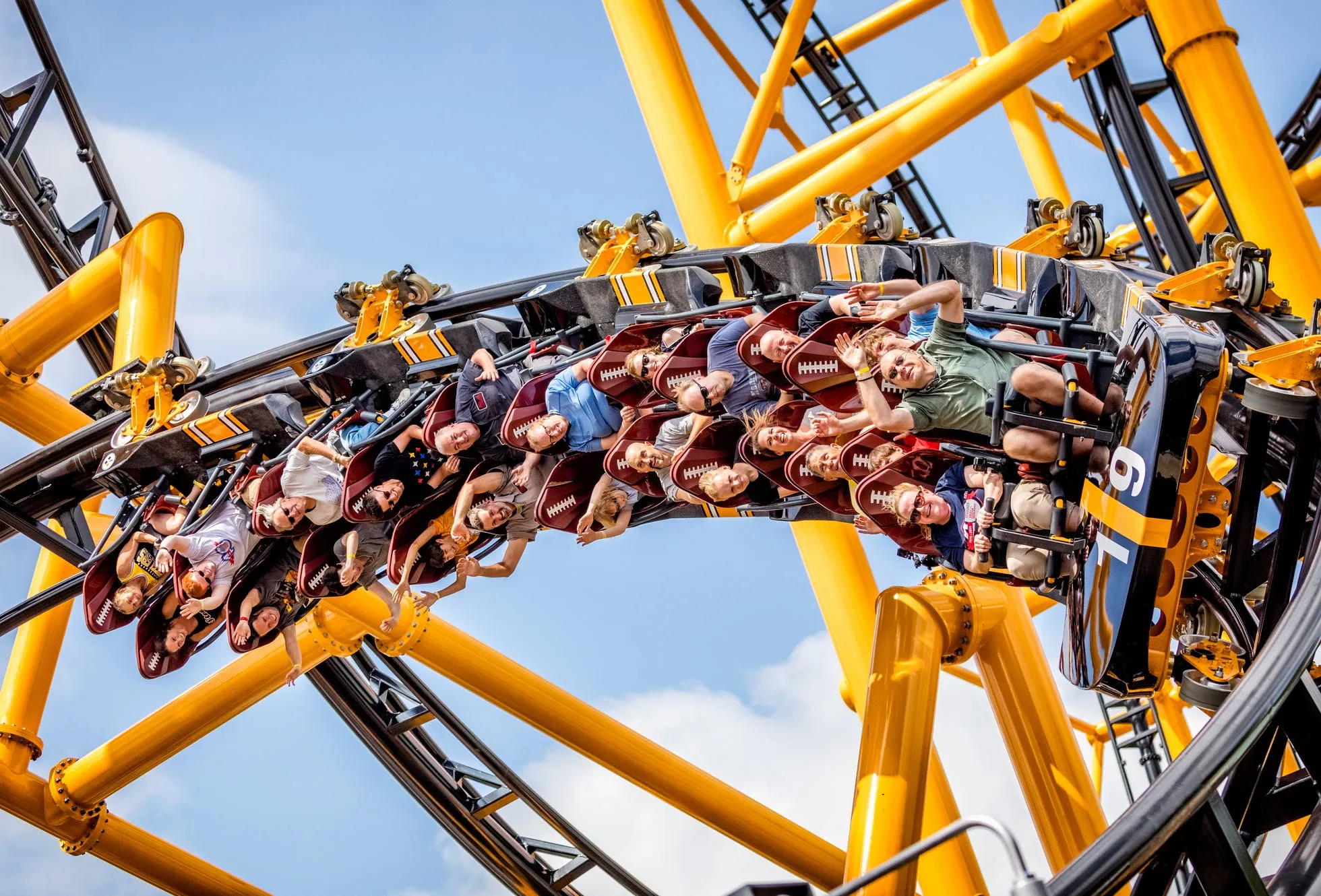 Kennywood's Thrilling Comeback: What You Need to Know About the Hottest Amusement Park in America!