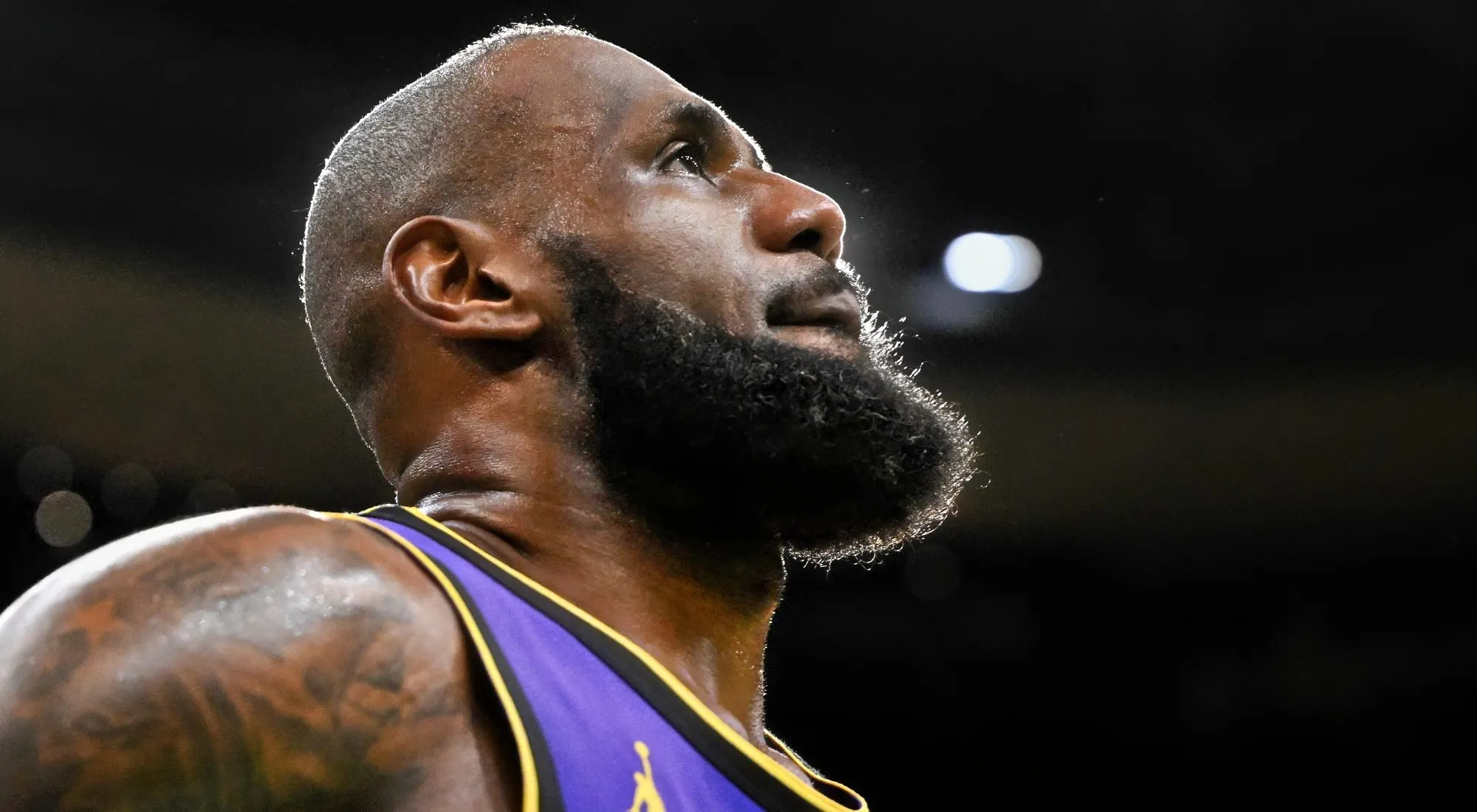 LeBron's Groin Injury: What It Means for the Lakers' Playoff Hopes