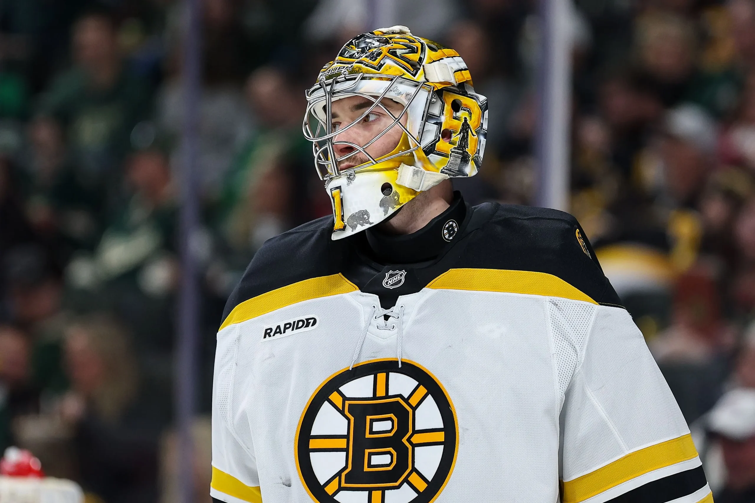 Predators Pounce on Bruins: A Stunning 6-3 Victory!